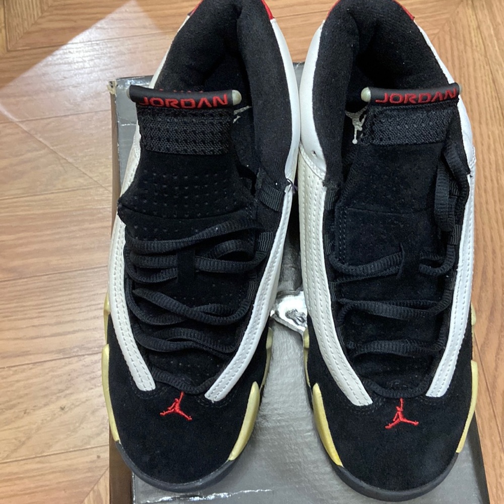 AIR JORDAN 14 RETRO, Size 6 Youth, White/Black-Var Red-Met Silver